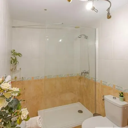 2 Bdr With Heated Pool & Jacuzzi Benalmadena