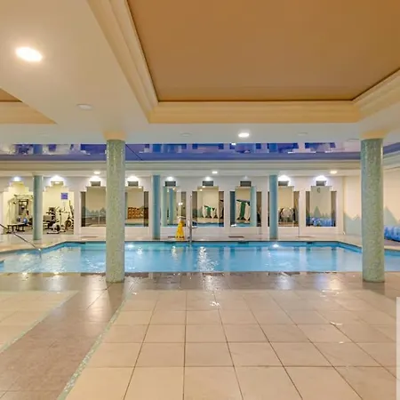 2 Bdr With Heated Pool & Jacuzzi * Benalmadena