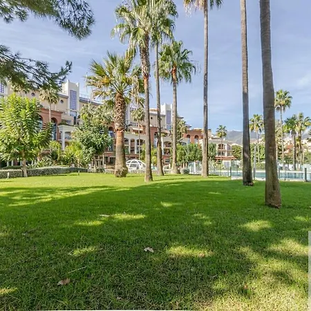 2 Bdr With Heated Pool & Jacuzzi Apartment Benalmadena