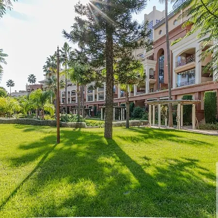 2 Bdr With Heated Pool & Jacuzzi *