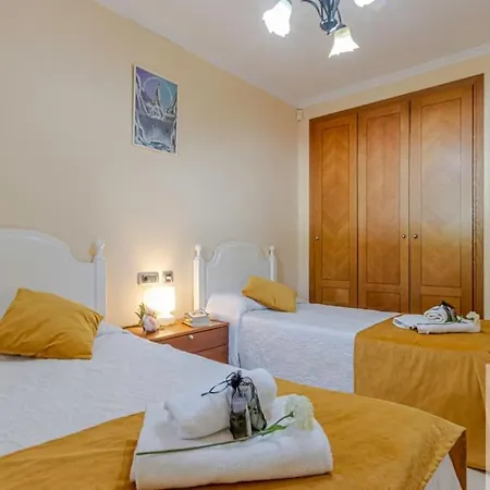 2 Bdr With Heated Pool & Jacuzzi *