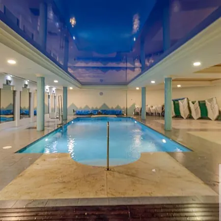 Apartment 2 Bdr With Heated Pool & Jacuzzi Benalmadena