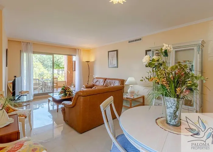 2 Bdr With Heated Pool & Jacuzzi Appartement