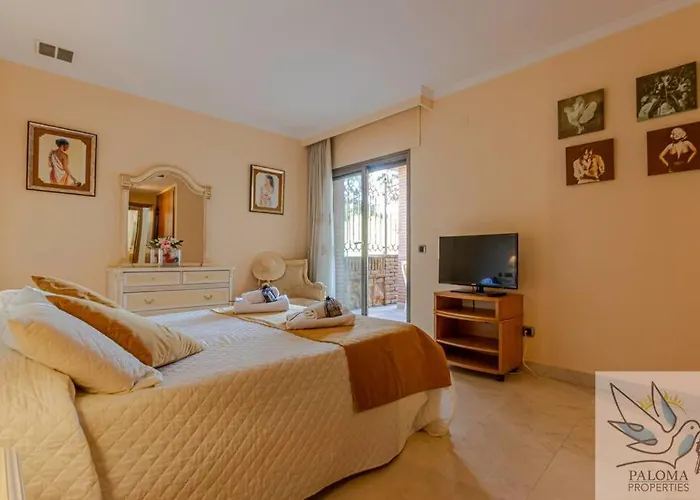 2 Bdr With Heated Pool & Jacuzzi Appartement Benalmádena