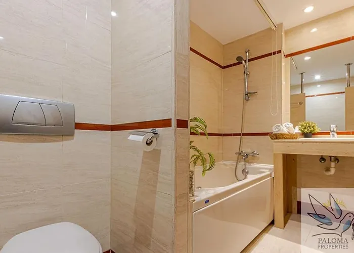 2 Bdr With Heated Pool & Jacuzzi Appartement