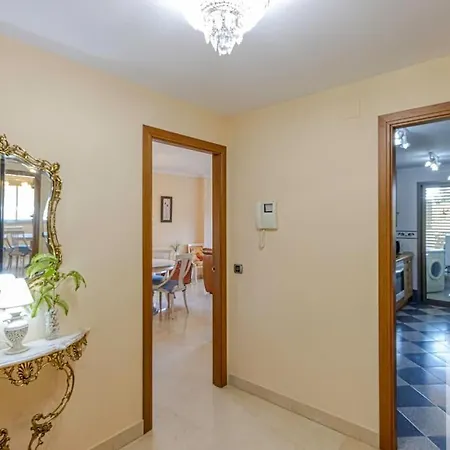 2 Bdr With Heated Pool & Jacuzzi 아파트 *