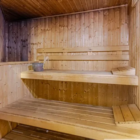 아파트 2 Bdr With Heated Pool & Jacuzzi 베날마데나코스타